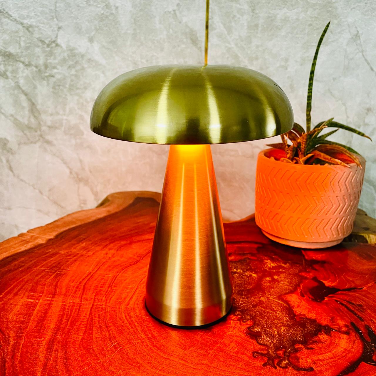 Retro Style Rechargeable Metal Touch Lamps